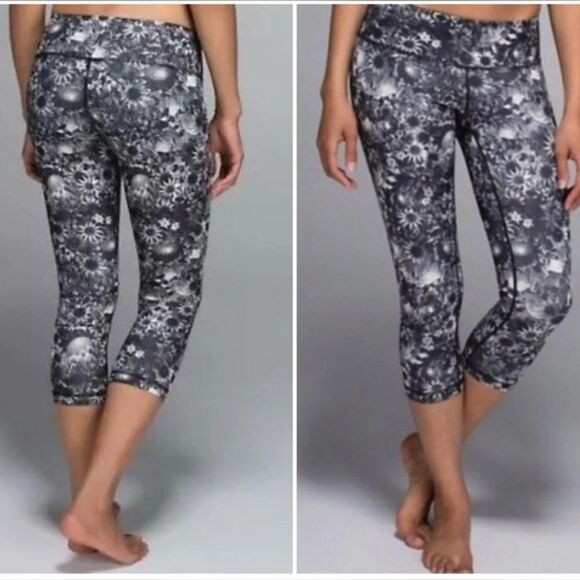 Lululemon athletica wunder crop flowabunga black angel wing size 8 women - Picture 1 of 6